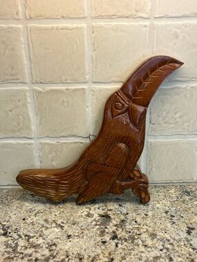 Vtg Hand-Carved Wooden Toucan Wall Art - Brown